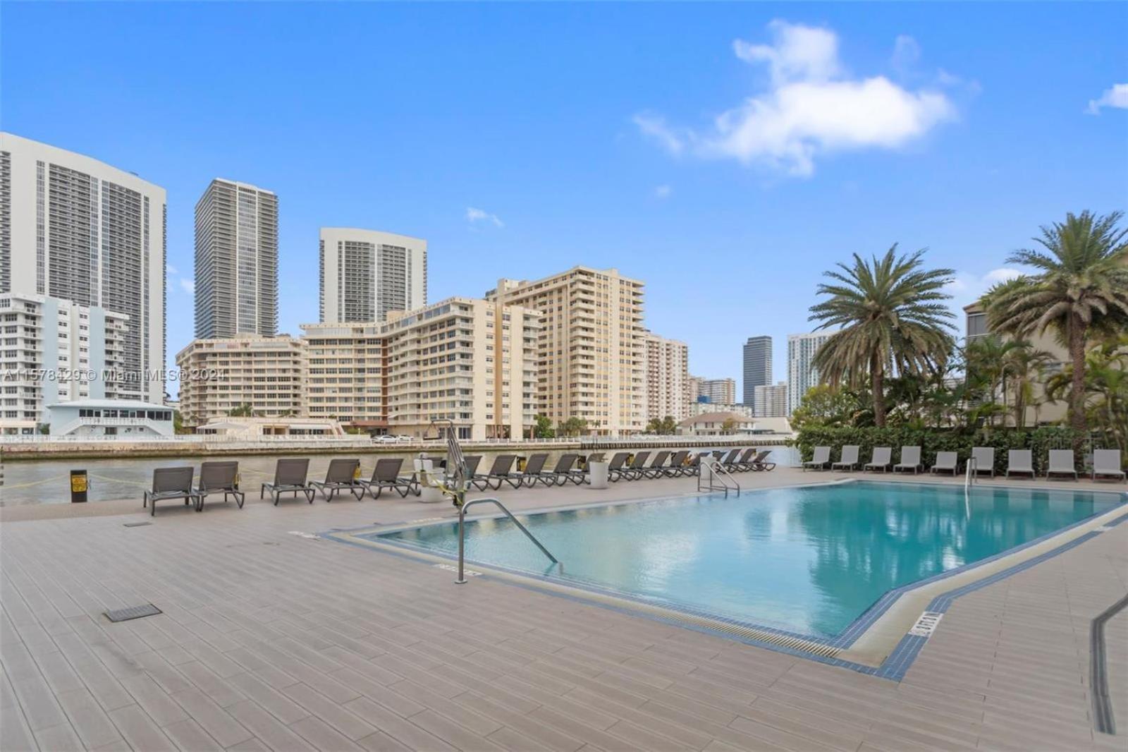 2602 E Hallandale Beach Blvd 1 Br Villa Kültér fotó